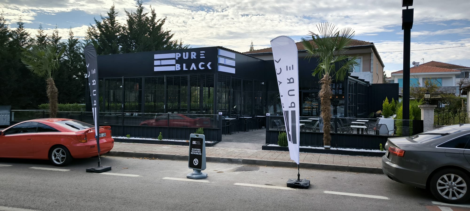 Pure Black Coffee, Başiskele Sahil