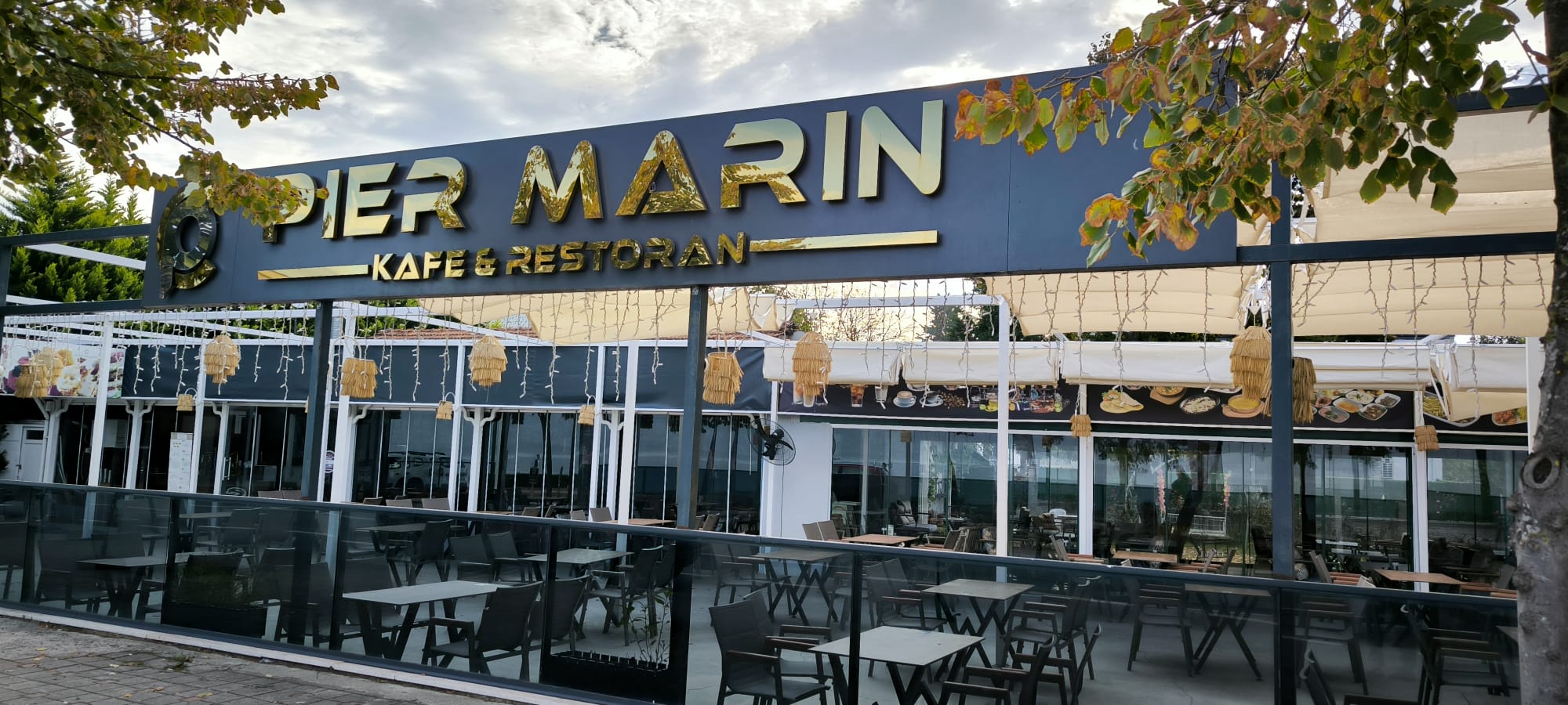  Pier Marin Kafe & Restoran